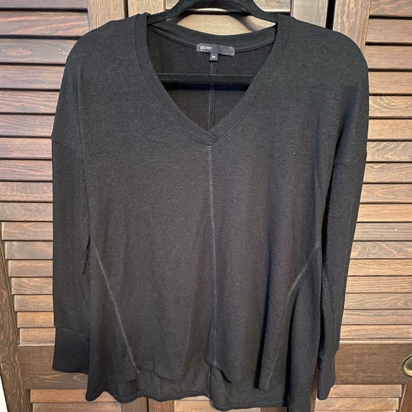 Gibson Sweaters - Black v-neck sweater